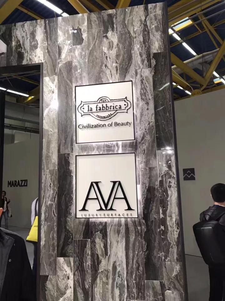 Bologna Italy Ceramic Bathroom Exhibition, Ceramic Imitation Marble Behind The Show