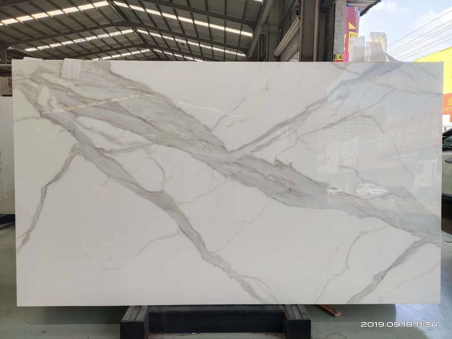 What is nano calacatta ? natural calacatta pattern on nano glass surface