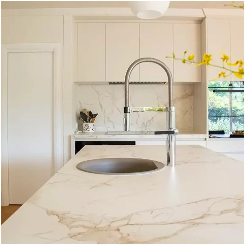 Calacatta Imperial White Quartz Kitchen Countertops