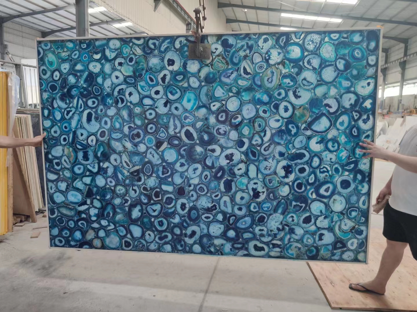 semi precious stone blue agate